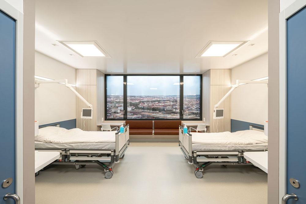 Optimiertes Patientenzimmer im Projekt KARMIN: Krankenhaus, Architektur, Mikrobiom und Infektion