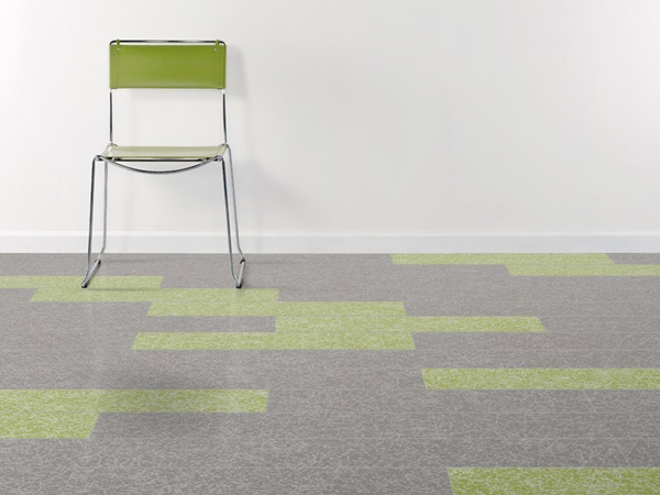 Concept de sol bicolore avec des dalles noraplan lona