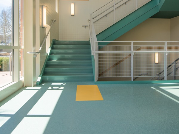 Stairtread Norament Hammered
