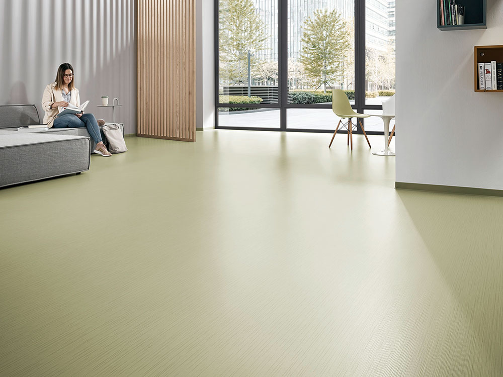 Ambience with noraplan linee rubber floor covering