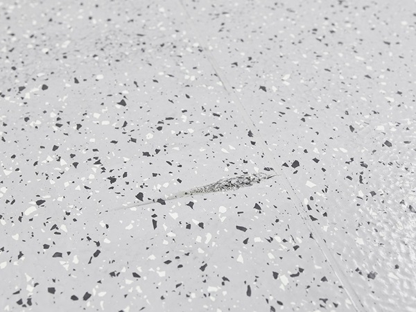 Kautschukboden norament 945 bietet Schutz vor Querschlägern, Rückprallern und Geschosssplittern