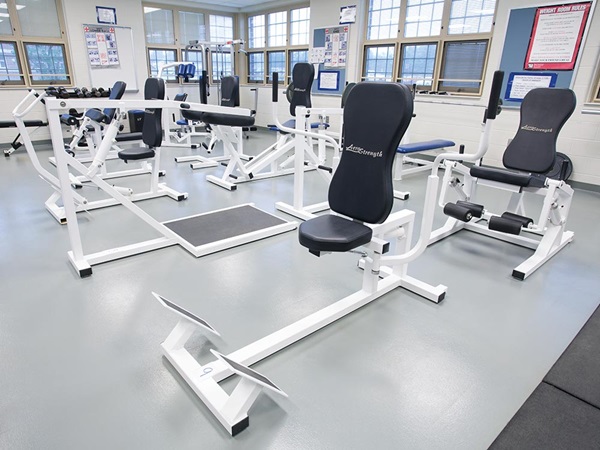 nora_edu_us_4-grand-valley_pb_1000x750