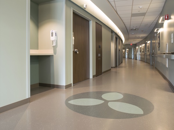 nora_SiPh_HC_US_1-StMaryHosp_Mob_1000x750