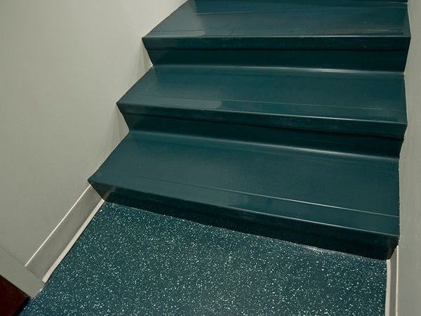 6-SpauldingsLibrary_Mob