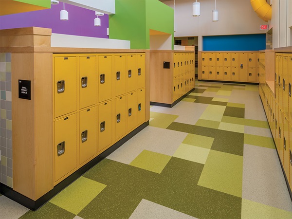 2-christa-mcauliffe_Mob_1000x750