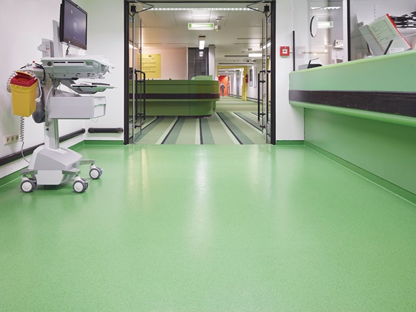 University hospital Aachen, a reference for nora floorings since the 1970s